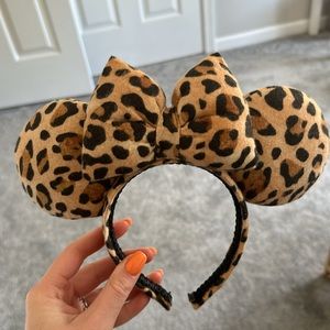 Etsy Leopard Print Minnie Mouse Ears 🤎